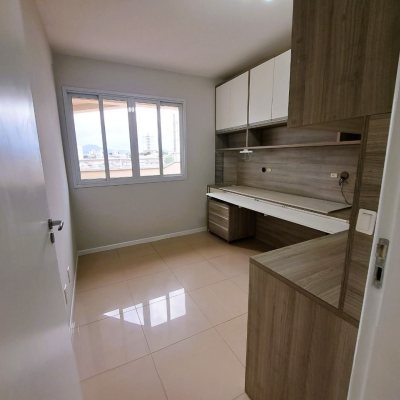 Cobertura com 134m², 3 quartos, 1 suíte, 1 garagem, no bairro Nossa Senhora Do Rosário em São José