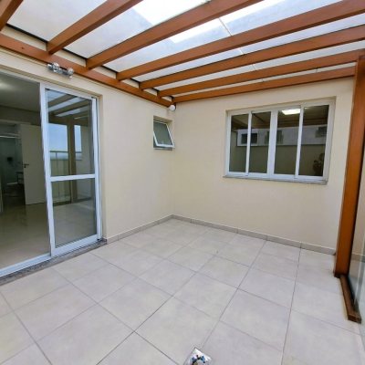 Cobertura com 134m², 3 quartos, 1 suíte, 1 garagem, no bairro Nossa Senhora Do Rosário em São José