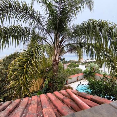 Casa Residencial com 380m², 6 quartos, 2 suítes, 6 garagens, no bairro João Paulo em Florianópolis