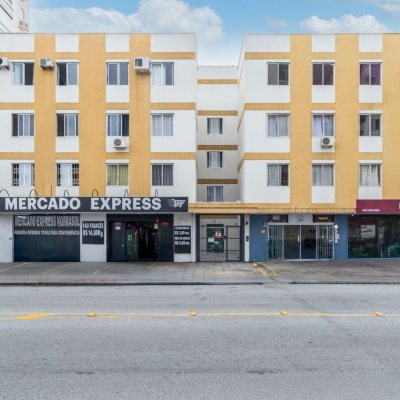 Apartamentos com 54m², 2 quartos, 1 garagem, no bairro Kobrasol em São José