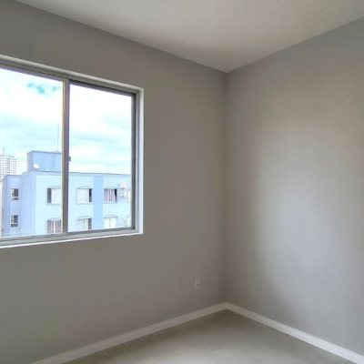 Apartamentos com 54m², 2 quartos, 1 garagem, no bairro Kobrasol em São José