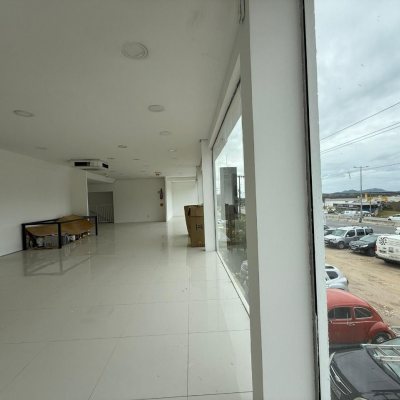 Terreno Comercial com 1766m², no bairro Santo Antônio De Lisboa em Florianópolis