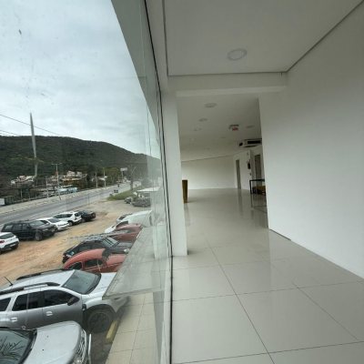 Terreno Comercial com 1766m², no bairro Santo Antônio De Lisboa em Florianópolis