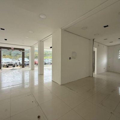 Terreno Comercial com 1766m², no bairro Santo Antônio De Lisboa em Florianópolis