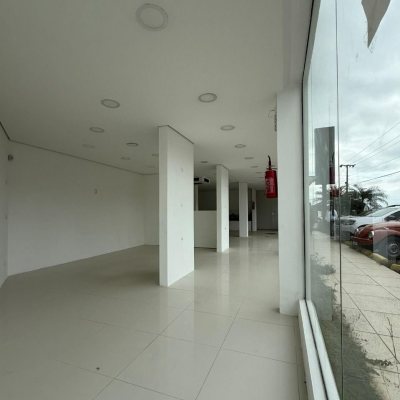 Terreno Comercial com 1766m², no bairro Santo Antônio De Lisboa em Florianópolis