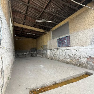 Terreno Comercial com 1766m², no bairro Santo Antônio De Lisboa em Florianópolis