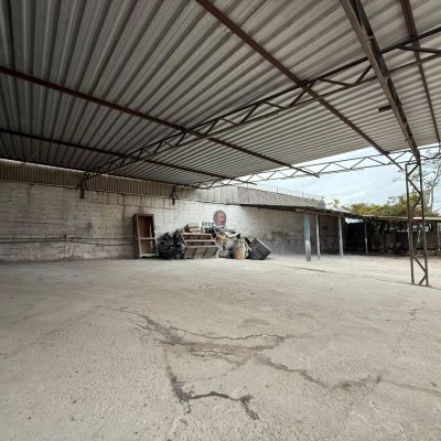 Terreno Comercial com 1766m², no bairro Santo Antônio De Lisboa em Florianópolis