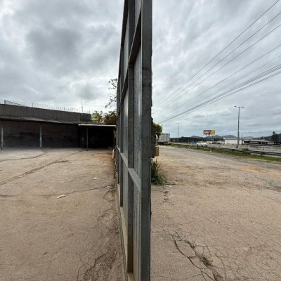 Terreno Comercial com 1766m², no bairro Santo Antônio De Lisboa em Florianópolis