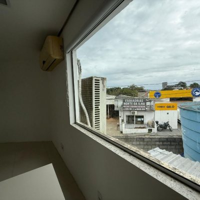 Terreno Comercial com 1766m², no bairro Santo Antônio De Lisboa em Florianópolis