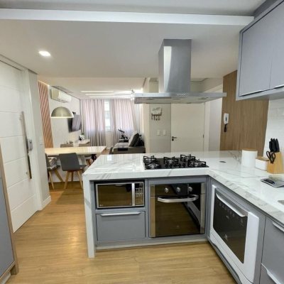 Apartamentos com 103m², 3 quartos, 1 suíte, 1 garagem, no bairro Centro em Florianópolis
