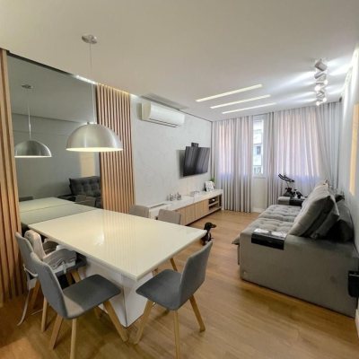 Apartamentos com 103m², 3 quartos, 1 suíte, 1 garagem, no bairro Centro em Florianópolis