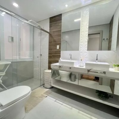 Apartamentos com 103m², 3 quartos, 1 suíte, 1 garagem, no bairro Centro em Florianópolis