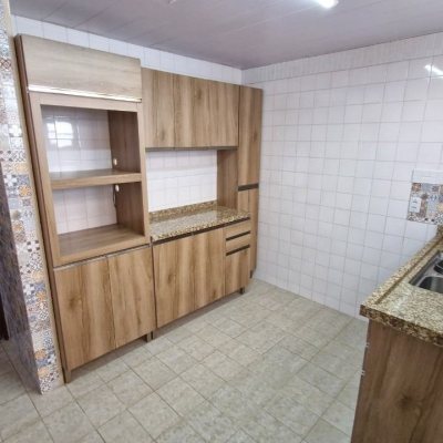 Casa Residencial com 367m², 4 quartos, 1 garagem, no bairro Canasvieiras em Florianópolis