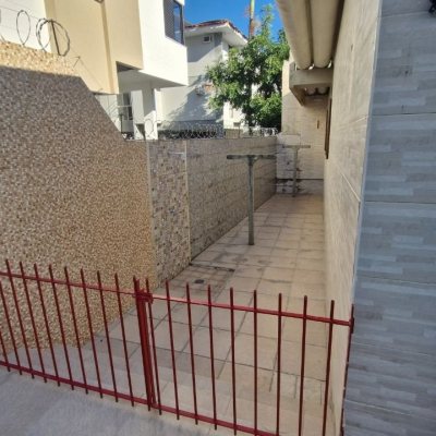 Casa Residencial com 367m², 4 quartos, 1 garagem, no bairro Canasvieiras em Florianópolis