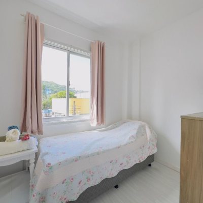 Apartamentos com 46m², 2 quartos, no bairro Centro em Florianópolis