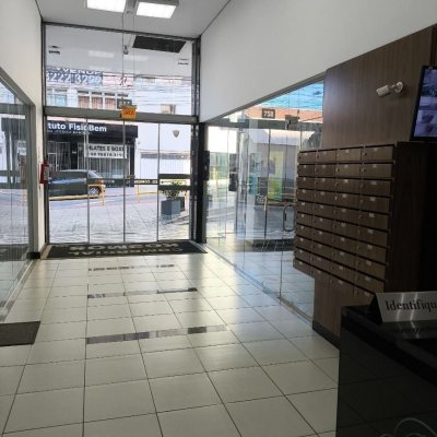 Sala com 41m², 1 garagem, no bairro Centro em Florianópolis