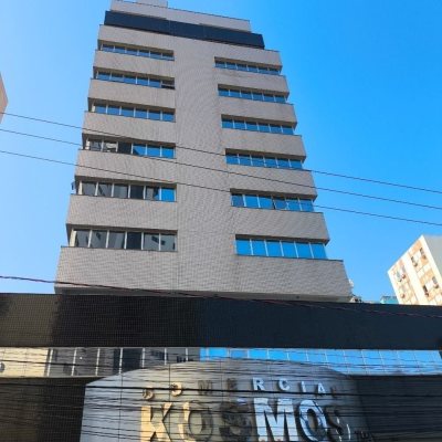 Sala com 41m², 1 garagem, no bairro Centro em Florianópolis