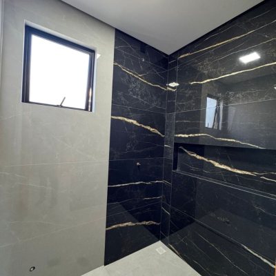 Casa Residencial com 135m², 4 quartos, 1 suíte, 2 garagens, no bairro São João Do Rio Vermelho em Florianópolis