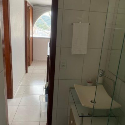 Cobertura com 80m², 2 quartos, 1 garagem, no bairro Canasvieiras em Florianópolis