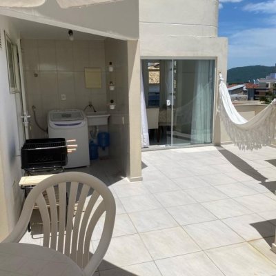 Cobertura com 80m², 2 quartos, 1 garagem, no bairro Canasvieiras em Florianópolis
