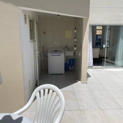 Cobertura com 80m², 2 quartos, 1 garagem, no bairro Canasvieiras em Florianópolis