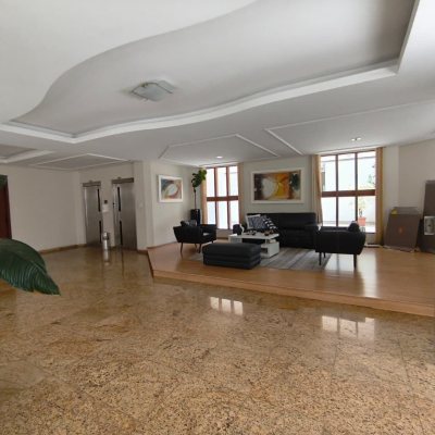 Apartamentos com 92m², 2 quartos, 1 suíte, 1 garagem, no bairro Centro em Florianópolis