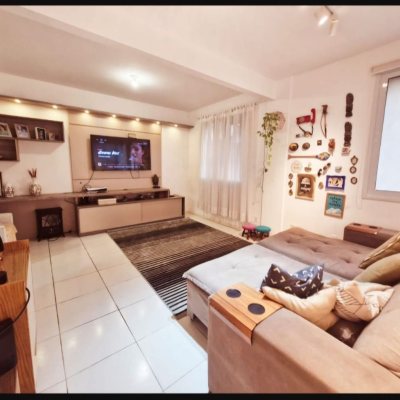 Casa Residencial com 126m², 3 quartos, 2 suítes, 2 garagens, no bairro Campeche em Florianópolis