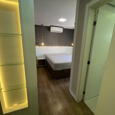 Apartamentos com 111m², 3 quartos, 3 suítes, 2 garagens, no bairro Campinas em São José