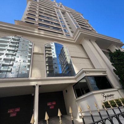 Apartamentos com 111m², 3 quartos, 3 suítes, 2 garagens, no bairro Campinas em São José