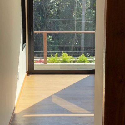 Casa Residencial com 164m², 3 quartos, 1 suíte, 2 garagens, no bairro Pântano Do Sul em Florianópolis