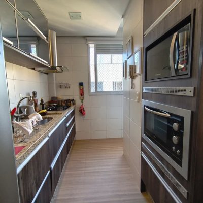 Apartamentos com 65m², 2 quartos, 1 suíte, 1 garagem, no bairro Trindade em Florianópolis