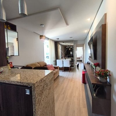 Apartamentos com 65m², 2 quartos, 1 suíte, 1 garagem, no bairro Trindade em Florianópolis