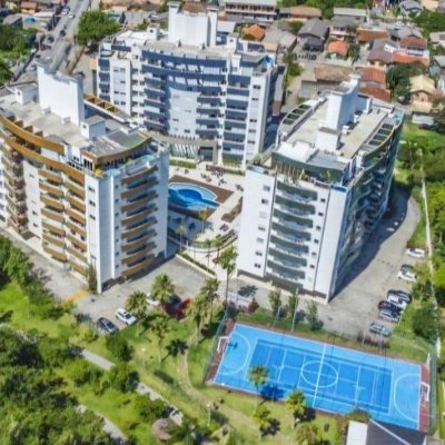 Cobertura com 178m², 3 quartos, 1 suíte, 2 garagens, no bairro Monte Verde em Florianópolis