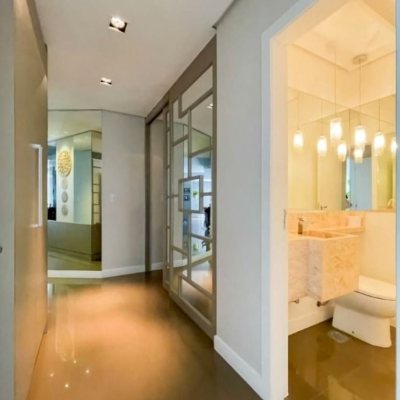 Cobertura com 178m², 3 quartos, 1 suíte, 2 garagens, no bairro Monte Verde em Florianópolis