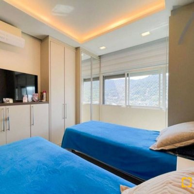 Cobertura com 178m², 3 quartos, 1 suíte, 2 garagens, no bairro Monte Verde em Florianópolis