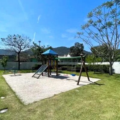 Cobertura com 178m², 3 quartos, 1 suíte, 2 garagens, no bairro Monte Verde em Florianópolis