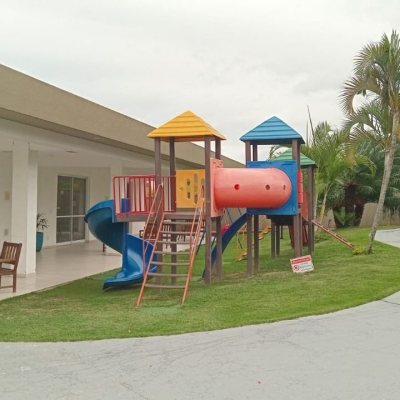 Apartamentos com 90m², 3 quartos, 1 suíte, 2 garagens, no bairro Campeche em Florianópolis