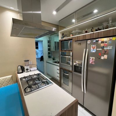 Apartamentos com 90m², 3 quartos, 1 suíte, 2 garagens, no bairro Campeche em Florianópolis