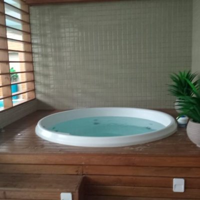 Apartamentos com 90m², 3 quartos, 1 suíte, 2 garagens, no bairro Campeche em Florianópolis