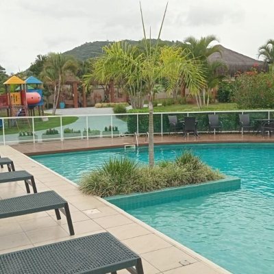 Apartamentos com 90m², 3 quartos, 1 suíte, 2 garagens, no bairro Campeche em Florianópolis