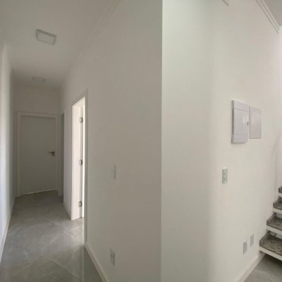 Casa Residencial com 300m², 4 quartos, 2 suítes, 2 garagens, no bairro Praia do Sonho (Ens Brito) em Palhoça