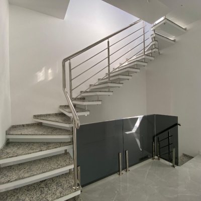 Casa Residencial com 300m², 4 quartos, 2 suítes, 2 garagens, no bairro Praia do Sonho (Ens Brito) em Palhoça