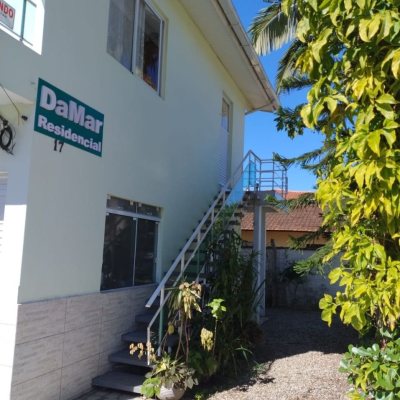 Pousada com 284m², 9 quartos, 1 suíte, 6 garagens, no bairro Canasvieiras em Florianópolis