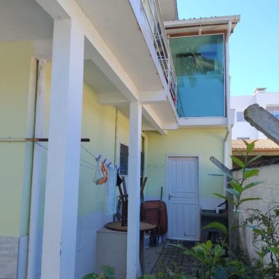 Pousada com 284m², 9 quartos, 1 suíte, 6 garagens, no bairro Canasvieiras em Florianópolis