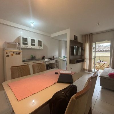 Apartamentos com 61m², 2 quartos, 1 garagem, no bairro São Sebastião em Palhoça