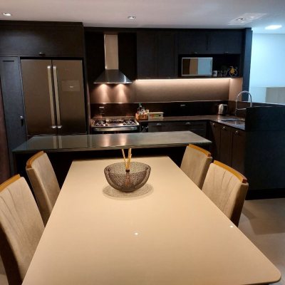 Apartamentos com 116m², 3 quartos, 3 suítes, 3 garagens, no bairro Jurerê em Florianópolis