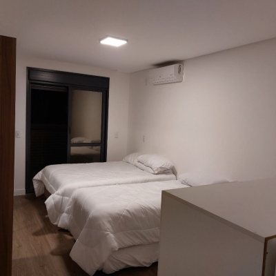 Apartamentos com 116m², 3 quartos, 3 suítes, 3 garagens, no bairro Jurerê em Florianópolis
