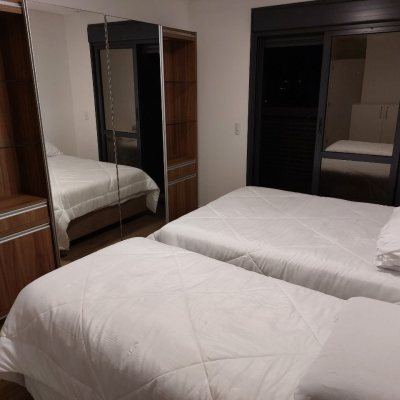 Apartamentos com 116m², 3 quartos, 3 suítes, 3 garagens, no bairro Jurerê em Florianópolis