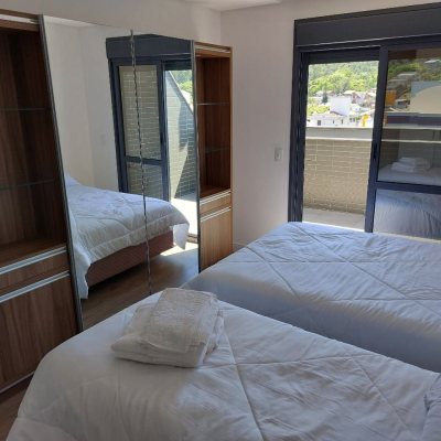 Apartamentos com 116m², 3 quartos, 3 suítes, 3 garagens, no bairro Jurerê em Florianópolis