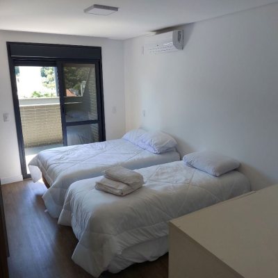 Apartamentos com 116m², 3 quartos, 3 suítes, 3 garagens, no bairro Jurerê em Florianópolis